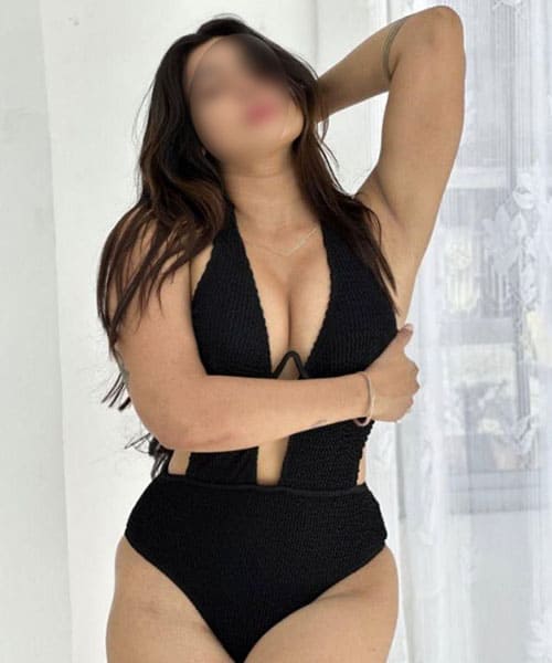 model Call Girls in Mumbai